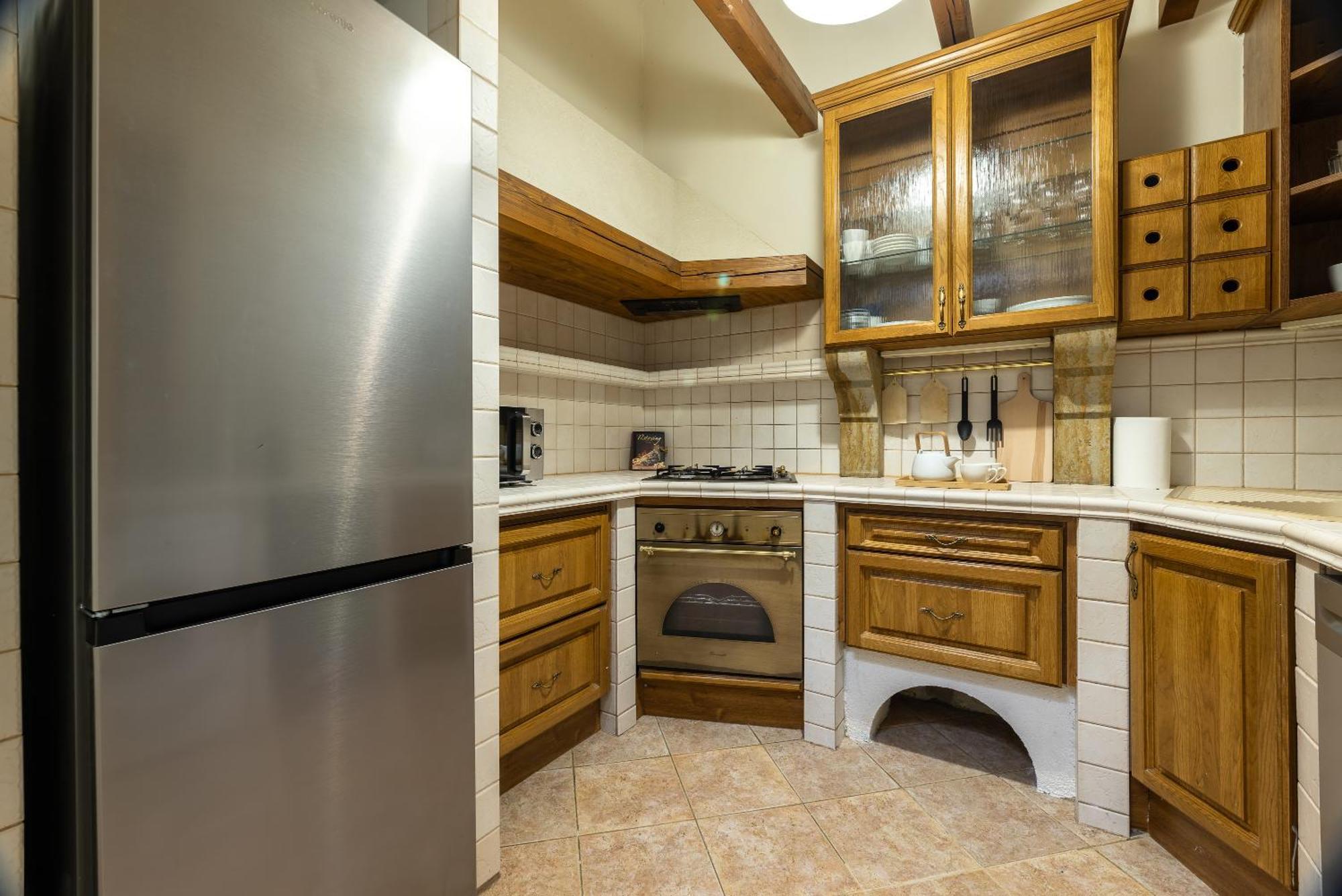 Spacious 2-bedroom In Old Town